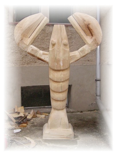 Krebs überlebensgroß aus Lindenholz